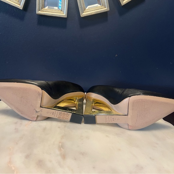 SCHUTZ Black and Gold Wedge - Picture 5 of 7